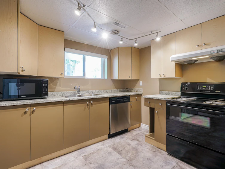 1461 Knappen Street, Port Coquitlam, BC, V3C 2P7 - 21