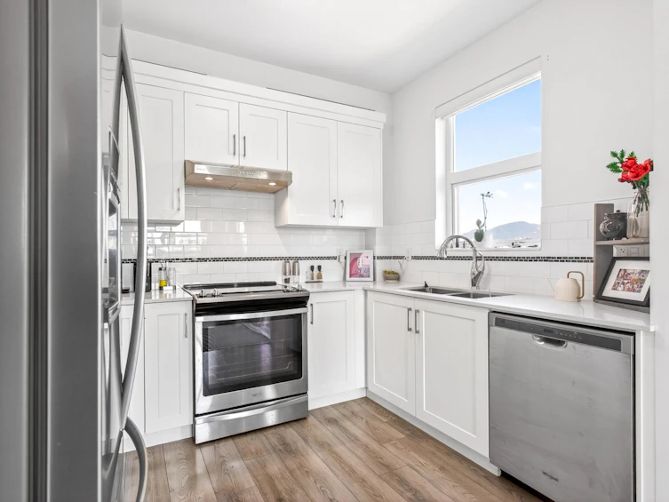 403-22577 Royal Crescent, Maple Ridge, BC, V2X 2M2 - 11