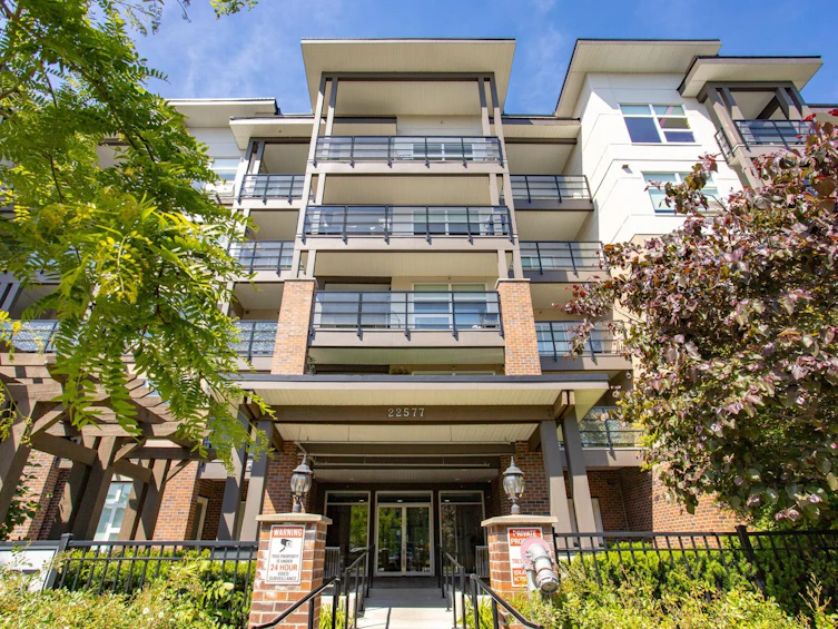 403-22577 Royal Crescent, Maple Ridge, BC, V2X 2M2