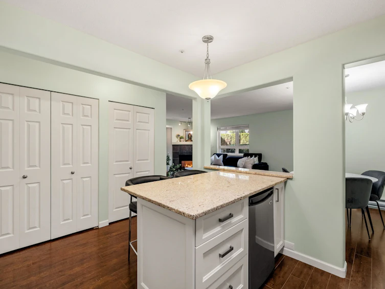 109-20189 54 Avenue, Langley, BC, V3A 3W2 - 4