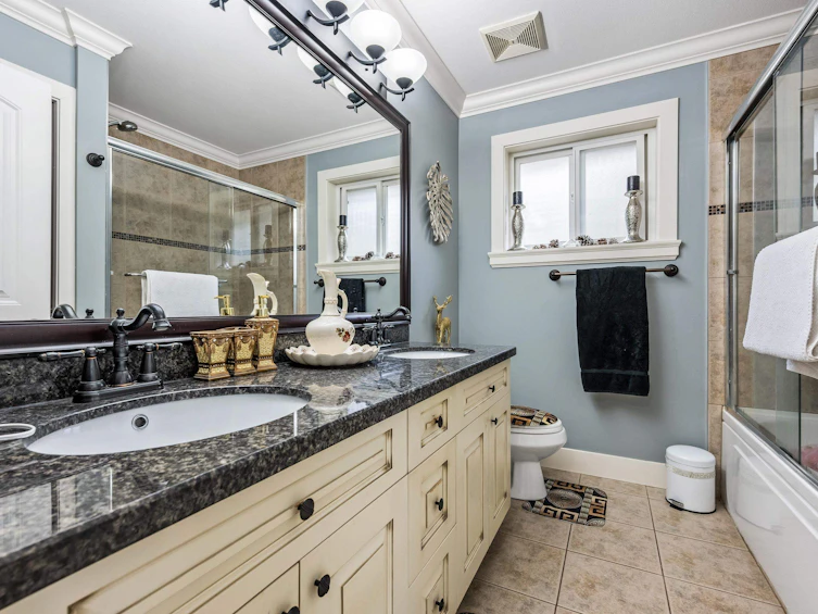 35527 Zanatta Place, Abbotsford, BC, V3G 0B4 - 27