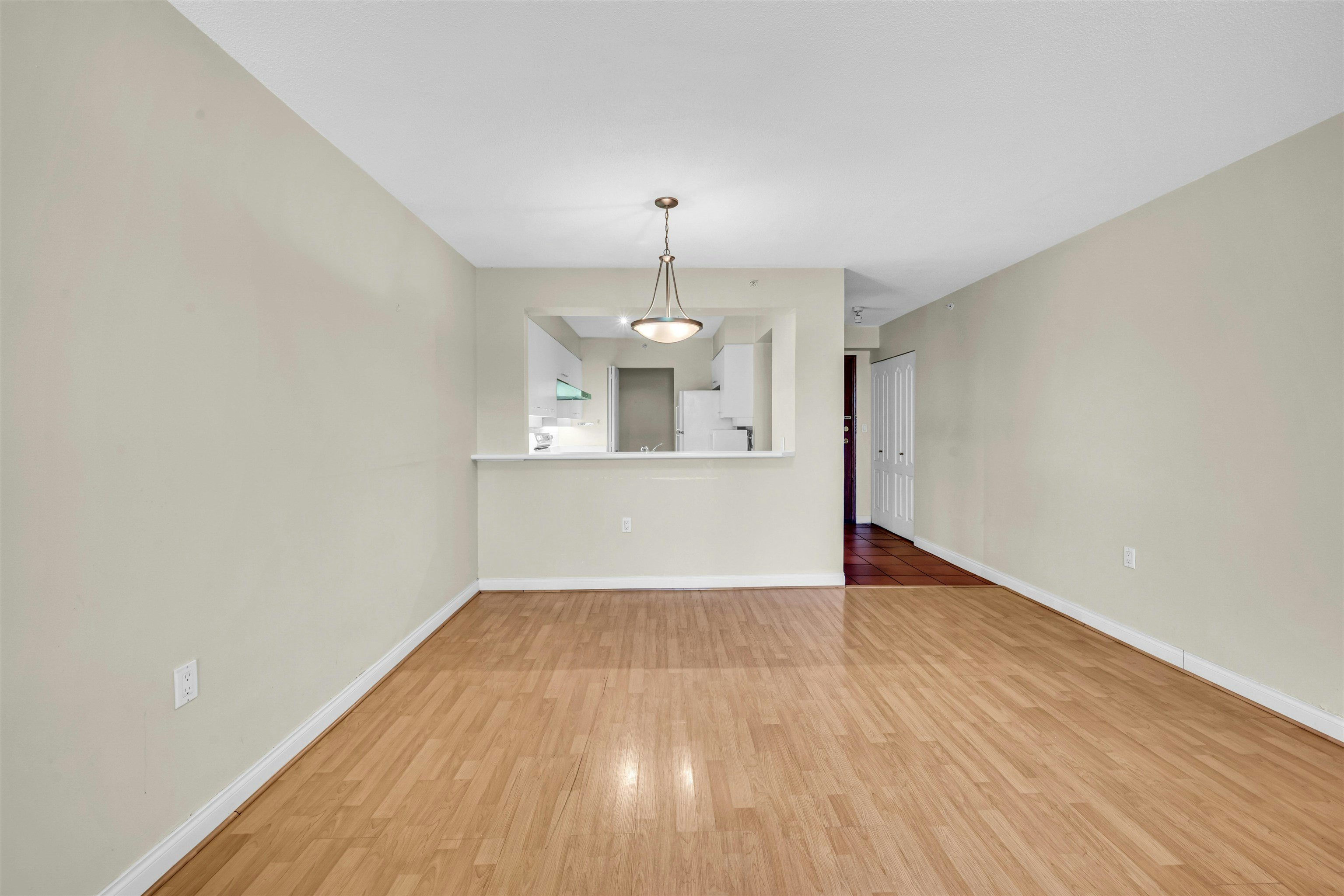 701-7380 Elmbridge Way, Richmond, BC, V6X 4A1