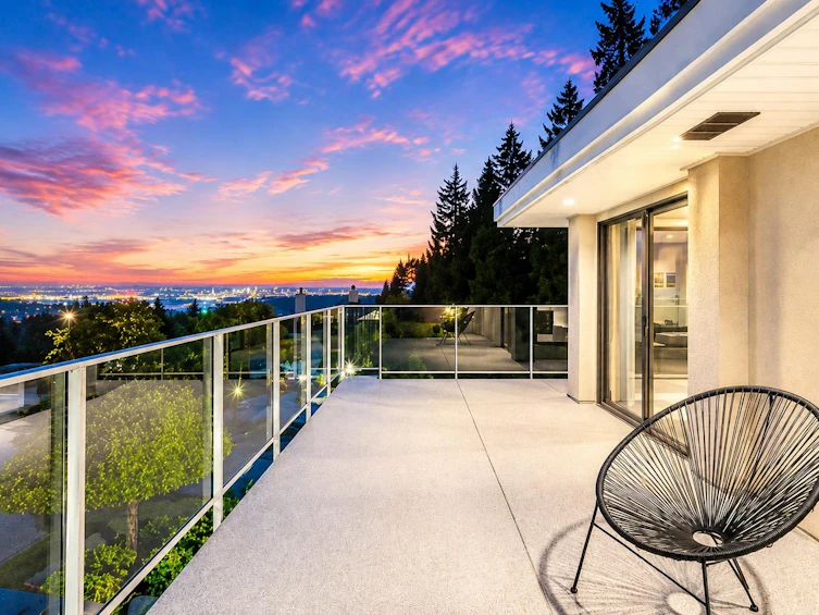 1595 Tyrol Court, West Vancouver, BC, V7S 3G5 - 2