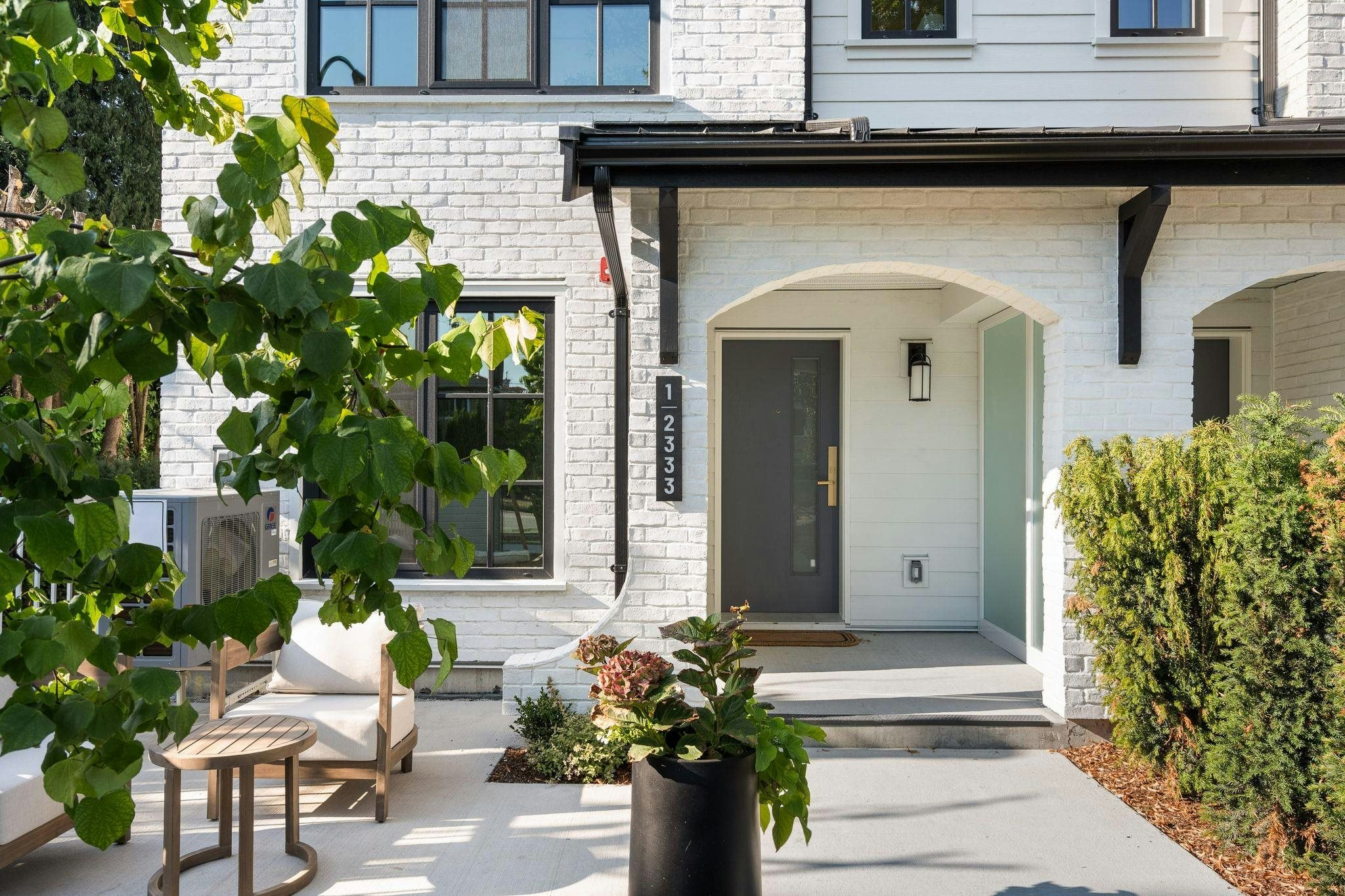 SL 1-2333 E 54th Avenue, Vancouver, BC, V5S 1X1