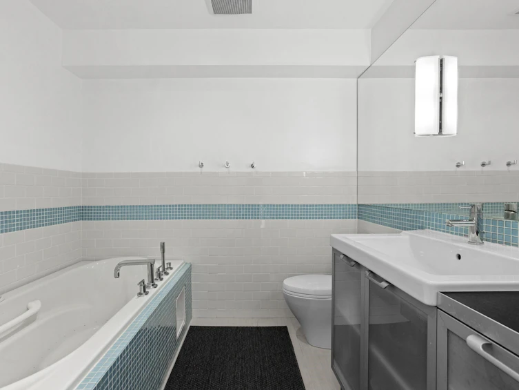 1286 W 7th Avenue, Vancouver, BC, V6H 1B6 - 15