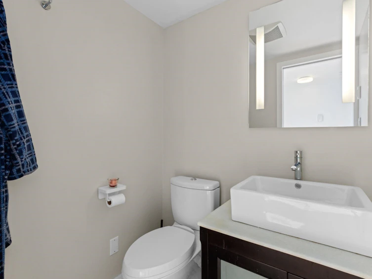 1286 W 7th Avenue, Vancouver, BC, V6H 1B6 - 26