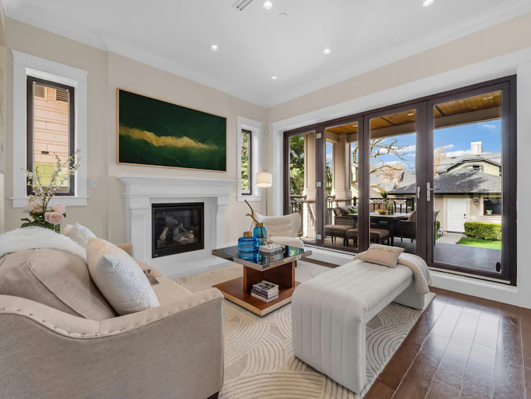 2149 W 46th Avenue, Vancouver, BC, V6M 2L2 - 2