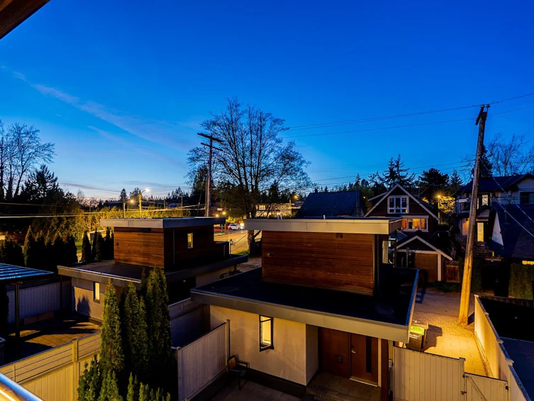 4691 W 9th Avenue, Vancouver, BC, V6R 2E3 - 29