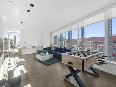 609-3438 Sawmill Crescent - 3