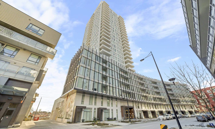 609-3438 Sawmill Crescent