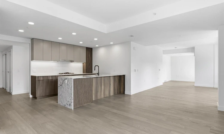 309-3590 W 39th Avenue