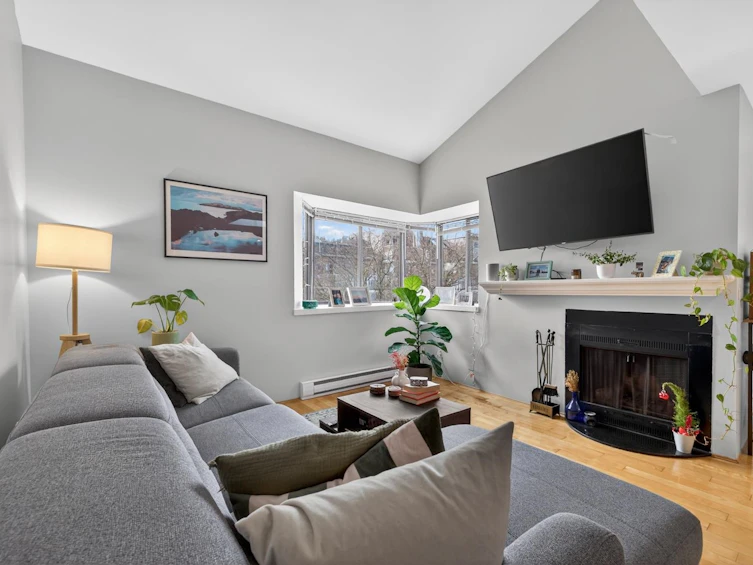 311-1922 W 7th Avenue, Vancouver, BC, V6J 1T1 - 8