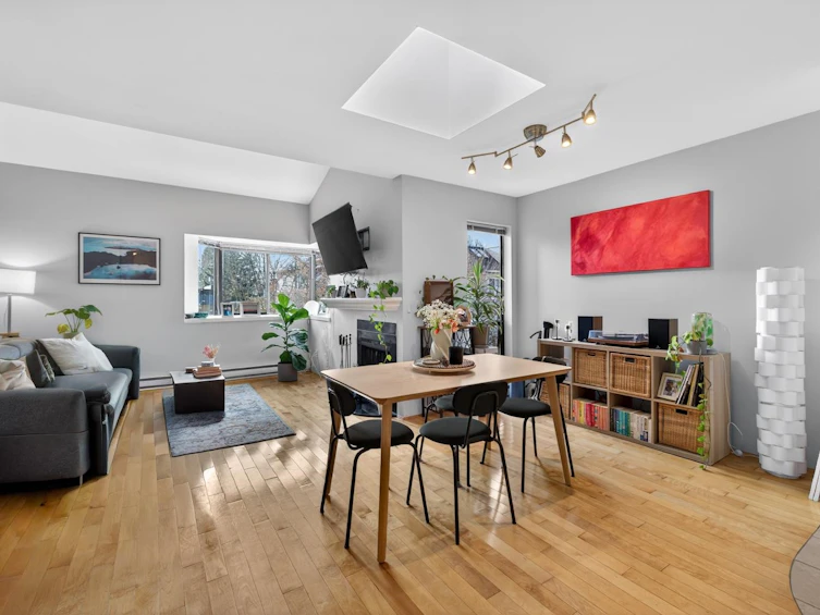 311-1922 W 7th Avenue, Vancouver, BC, V6J 1T1 - 2