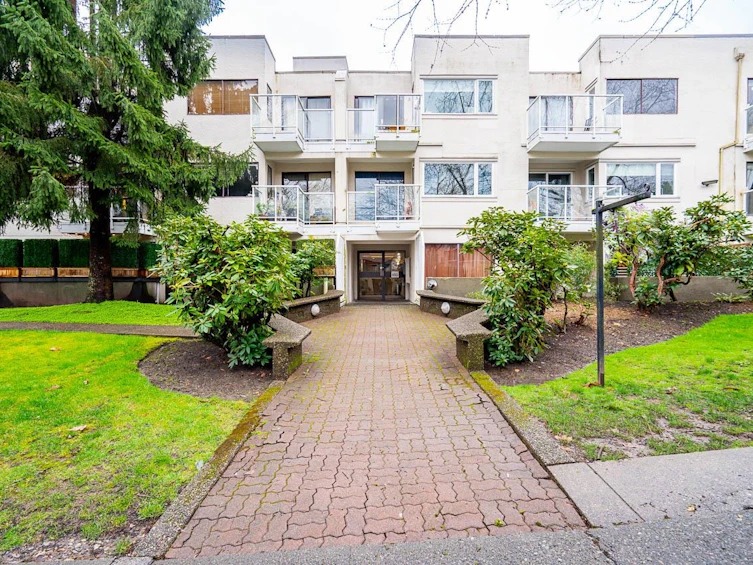 318-830 E 7th Avenue, Vancouver, BC, V5T 4J2