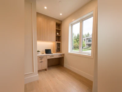 1-646 E 23rd Avenue - 4