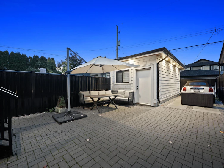 2815 W 19th Avenue, Vancouver, BC, V6L 1E4 - 26