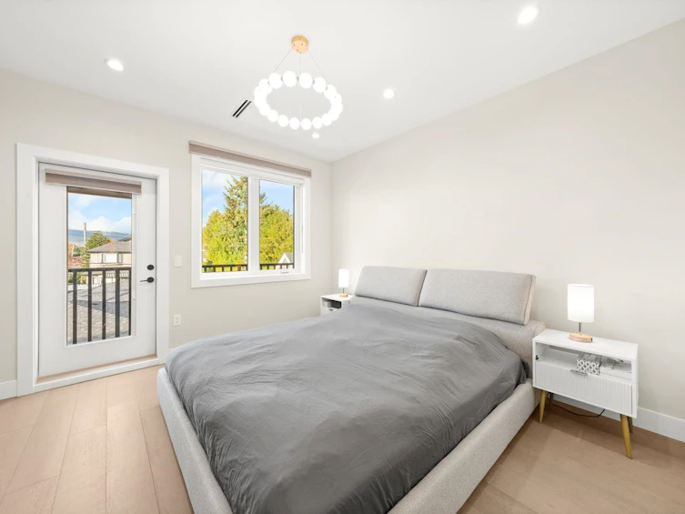 2815 W 19th Avenue, Vancouver, BC, V6L 1E4 - 12