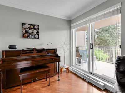 316-13733 74 Avenue - 5