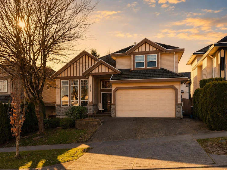 6761 145a Street, Surrey, BC, V3S 0T2 - 2