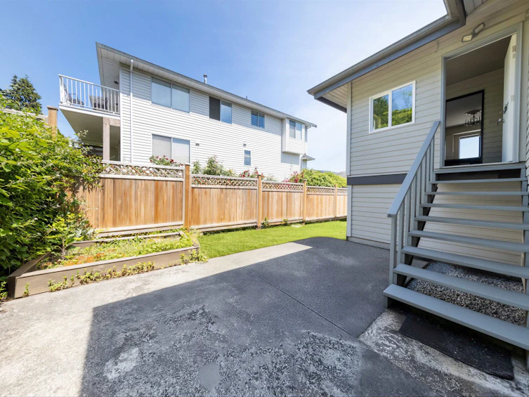 1266 Hudson Street, Coquitlam, BC, V3B 6J1 - 21