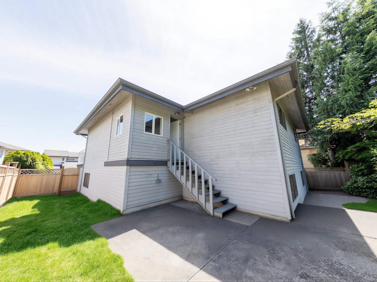1266 Hudson Street, Coquitlam, BC, V3B 6J1 - 20