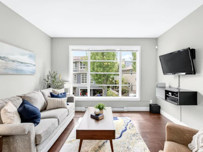 58-15405 31 Avenue - 4