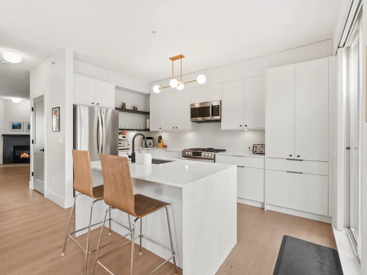 2561 East Mall, Vancouver, BC, V6T 2K8 - 6