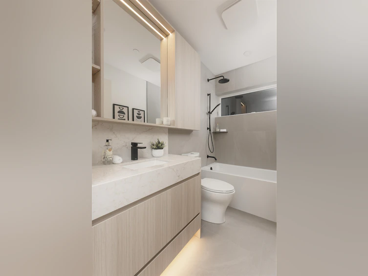 2-2755 W 11th Avenue, Vancouver, BC, V6K 2L8 - 14