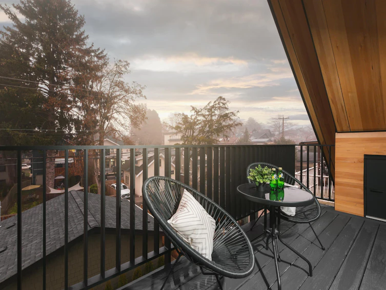 2-2755 W 11th Avenue, Vancouver, BC, V6K 2L8 - 19
