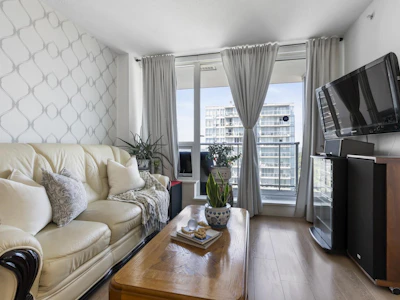 3908-13696 100 Avenue - 2