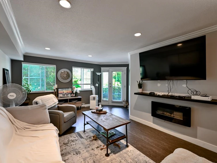 319-12101 80 Avenue, Surrey, BC, V3X 3G7 - 18