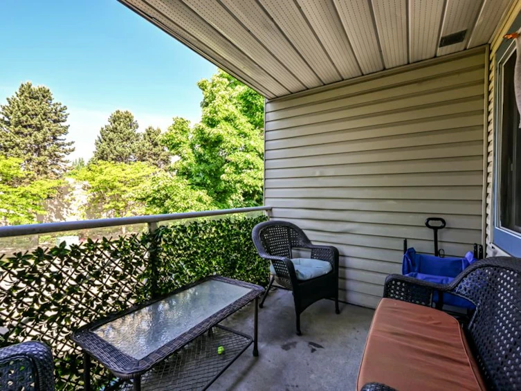 319-12101 80 Avenue, Surrey, BC, V3X 3G7 - 22