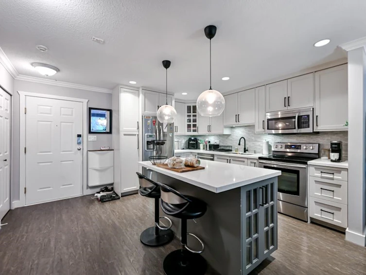 319-12101 80 Avenue, Surrey, BC, V3X 3G7 - 11