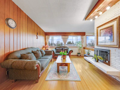 4646 Charlotte Court - 3
