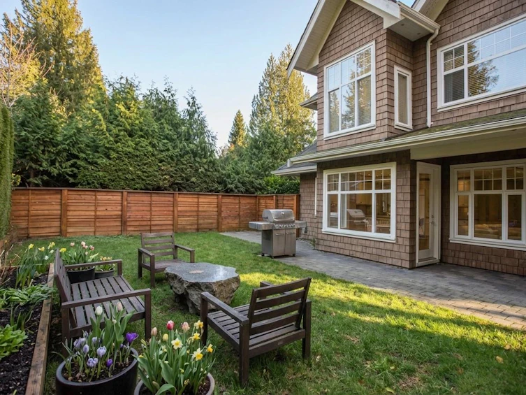 6417 Pitt Street, West Vancouver, BC, V7W 2C1 - 32