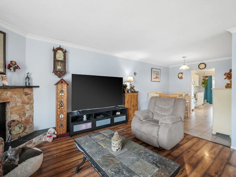 19432 62 Avenue, Surrey, BC, V3S 7L4 - 5