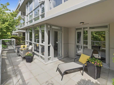126-9373 Hemlock Drive - 3
