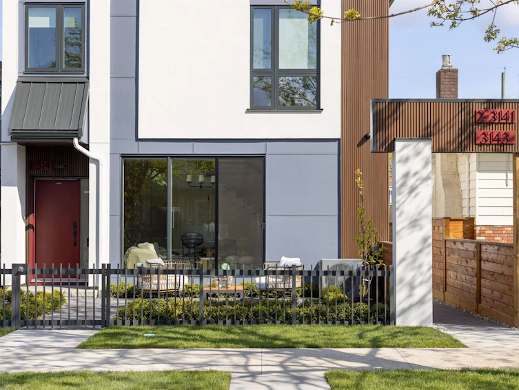 2-3141 E 19 Avenue, Vancouver, BC, V5M 2T2 - 20