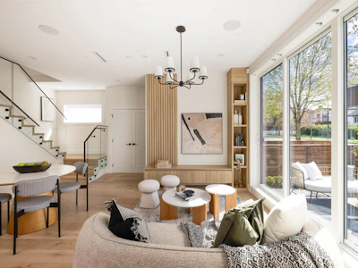 2-3141 E 19 Avenue - 5
