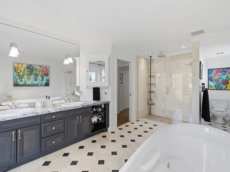 3253 W 24th Avenue, Vancouver, BC, V6L 1R8 - 22