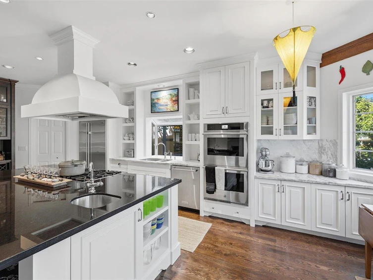 3253 W 24th Avenue, Vancouver, BC, V6L 1R8 - 11