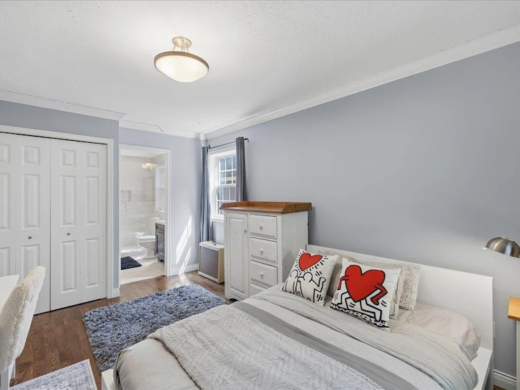 3253 W 24th Avenue, Vancouver, BC, V6L 1R8 - 23