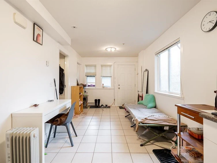 2849 Lakewood Drive, Vancouver, BC, V5N 5P8 - 6
