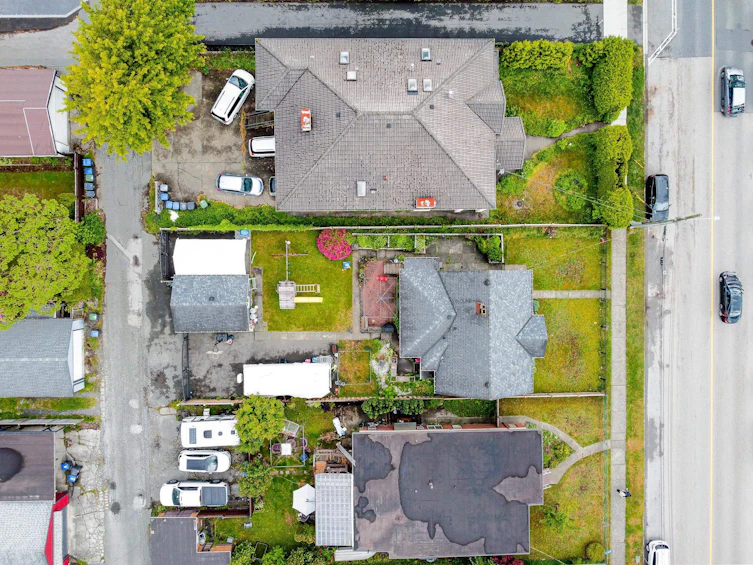 907 Sixth Street, New Westminster, BC, V3L 3C8 - 4