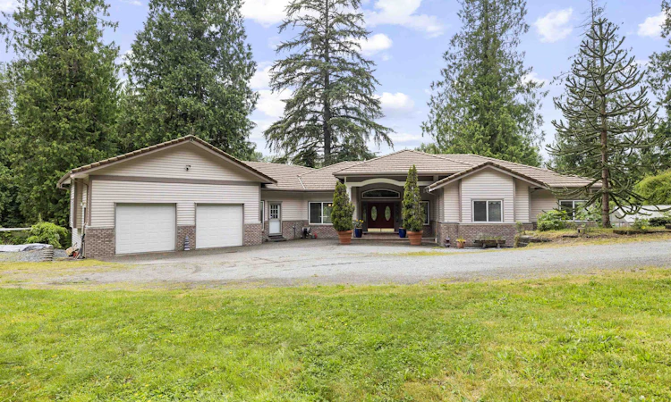 26350 Trethewey Crescent