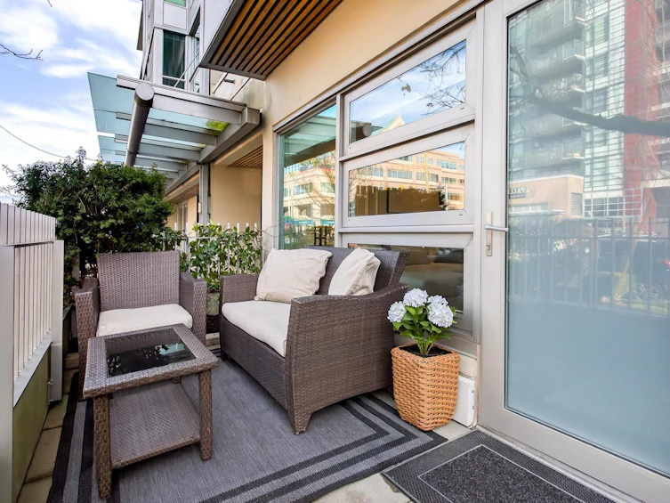 2538 Maple Street, Vancouver, BC, V6J 0B5 - 25