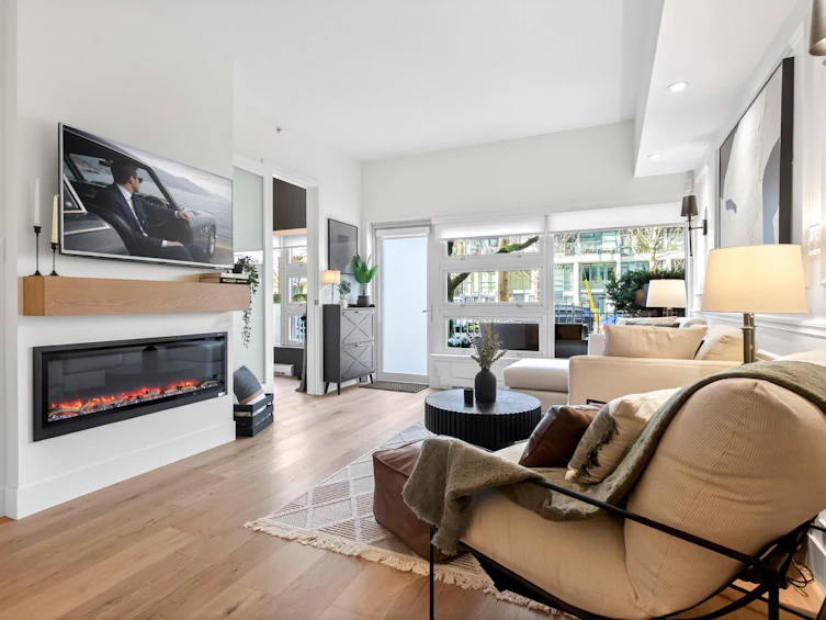 2538 Maple Street, Vancouver, BC, V6J 0B5 - 6