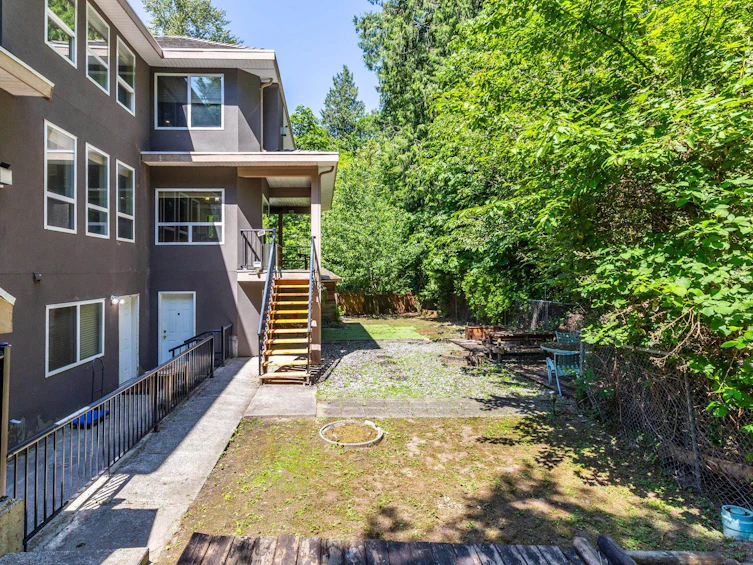 9766 160a Street, Surrey, BC, V4N 5M1 - 35