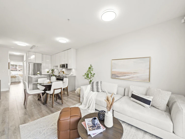 2296 E 33rd Avenue, Vancouver, BC, V5N 3G1 - 6