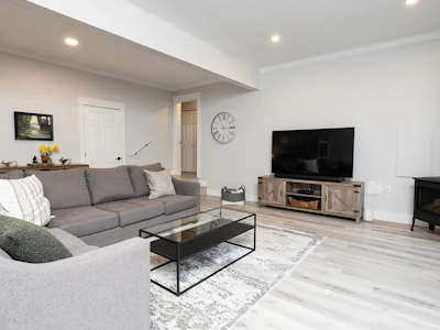 1148 Gower Point Road - 4